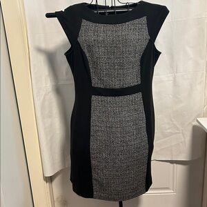 Jones New York Black and Gray Mini Dress